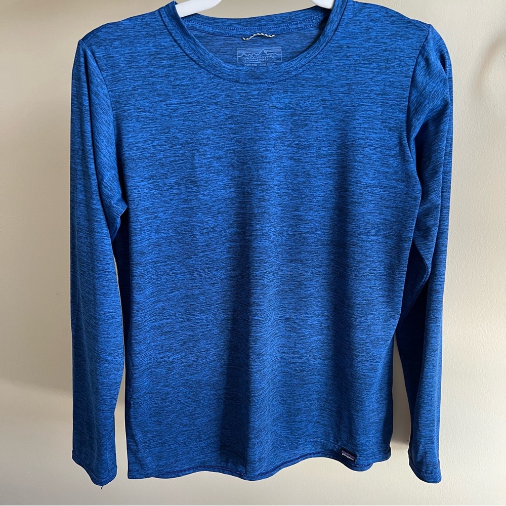 Patagonia Women's Long Sleeve Performance Top in Heathered Blue